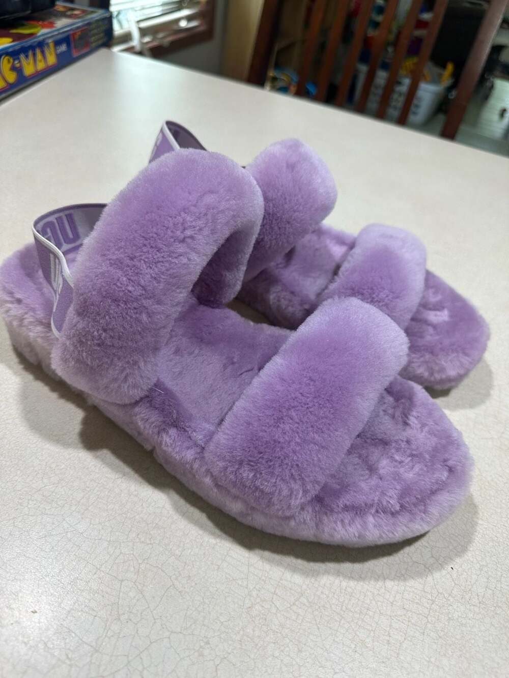 UGG Women's Fluff Oh Yeah Slippers Lavender Size 10 Strap Sandals